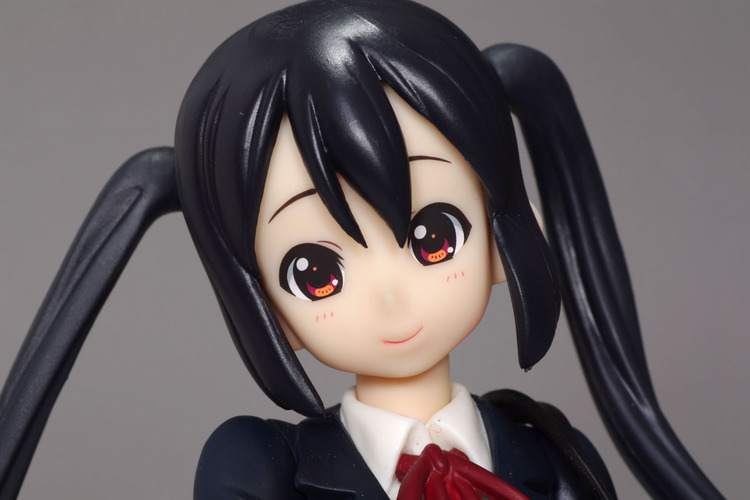 azusa nakano figure